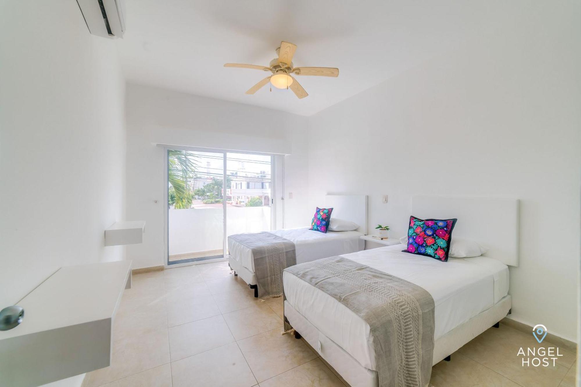 Apartamento Ideal Group Getaway 4 Blocks To The & Pool