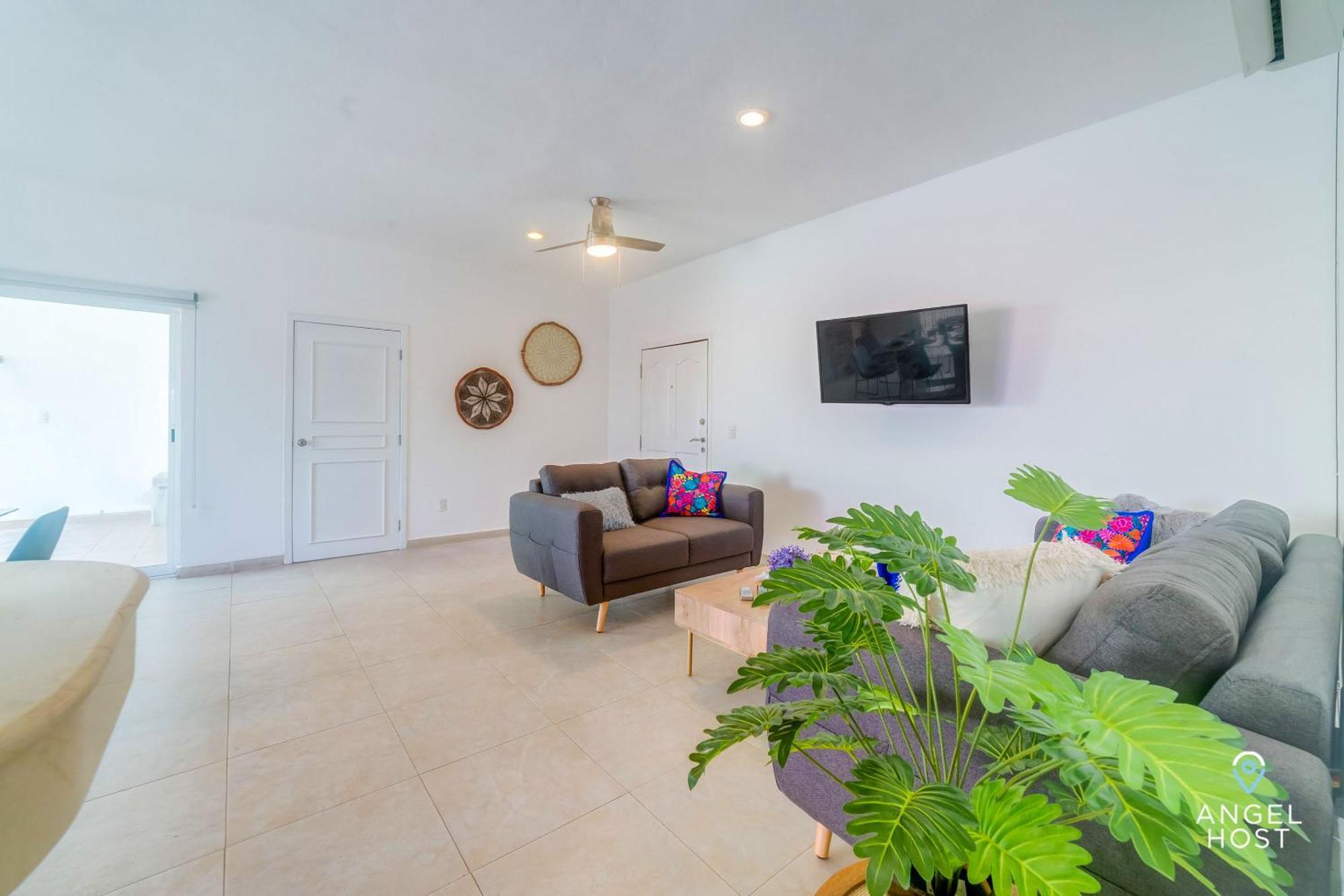Apartamento Ideal Group Getaway 4 Blocks To The & Pool *