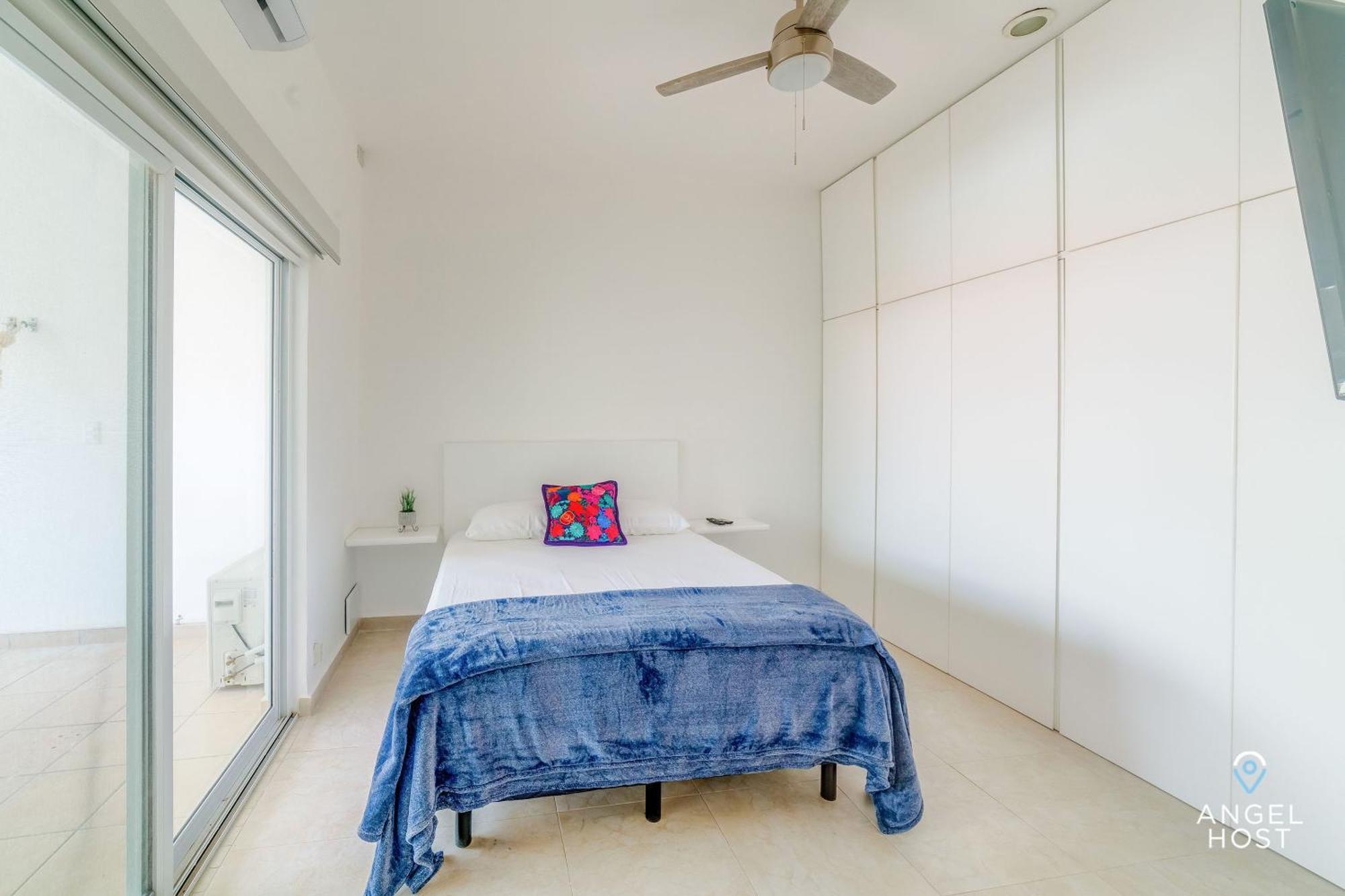 Ideal Group Getaway 4 Blocks To The & Pool Apartamento Playa del Carmen