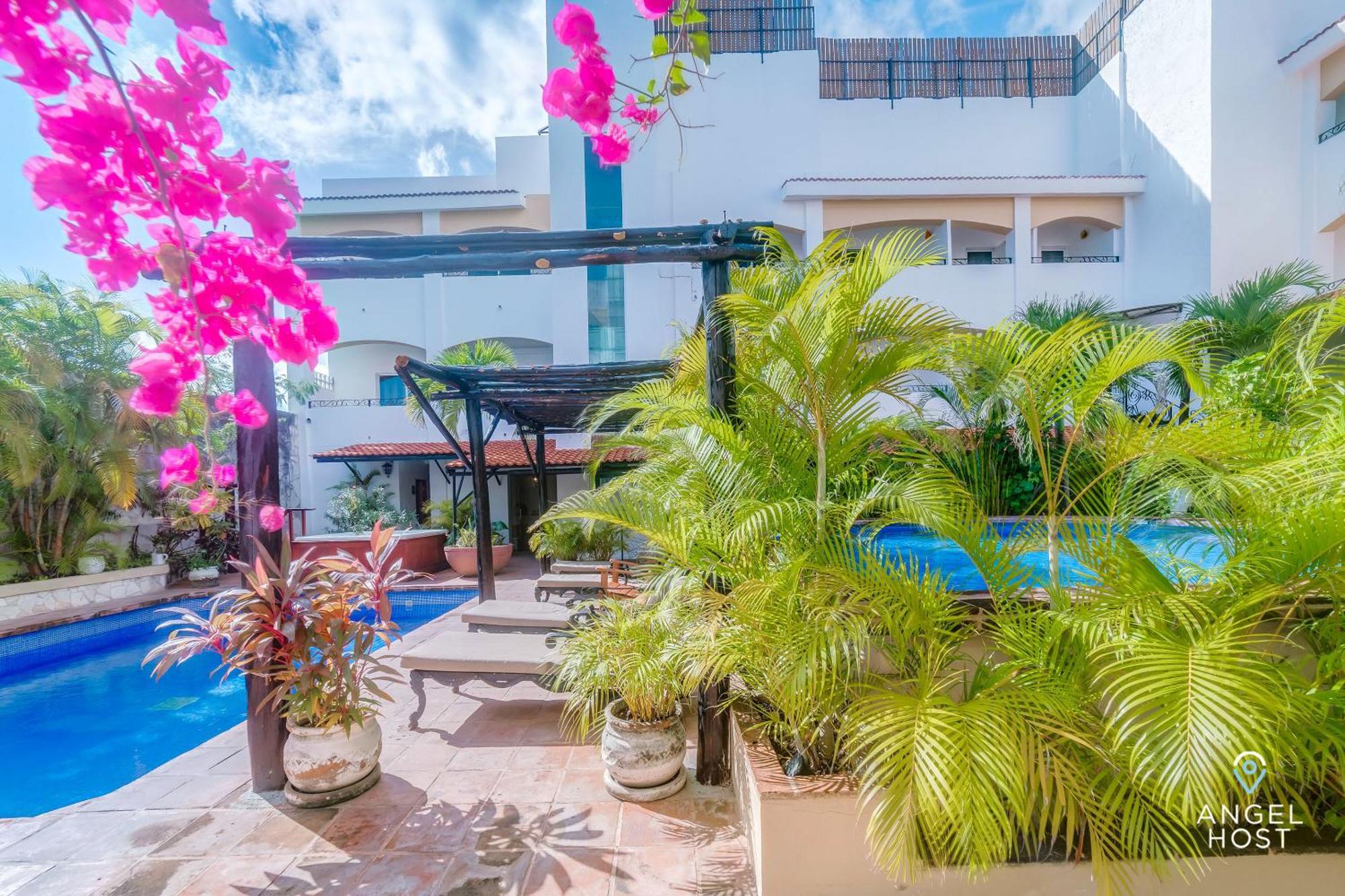 Ideal Group Getaway 4 Blocks To The & Pool Apartamento Playa del Carmen